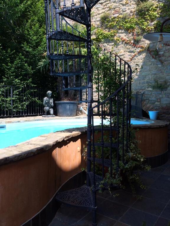 Dimora I Manichei Hotell Monforte dʼAlba Exteriör bild